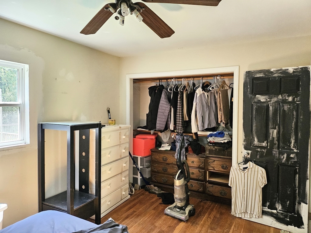 383 Porter Road East Longmeadow, MA 01028 - Photo 9 of 33 Gallery Image 9