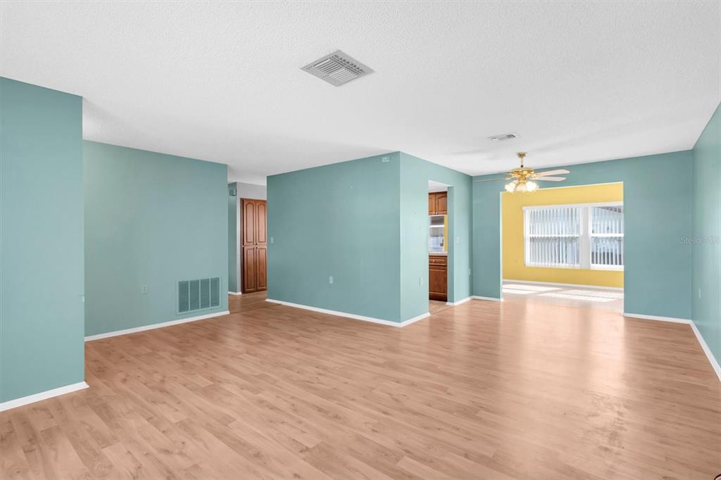10800 Teer Lane Port Richey, FL 34668 - Photo 3 of 40 Gallery Image 3