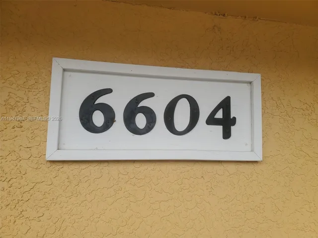 $1,100 | 6604 Miramar Avenue, Unit B, Fort Pierce, FL 34951