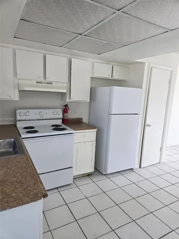 $1,100 | 6604 Miramar Avenue, Unit B, Fort Pierce, FL 34951