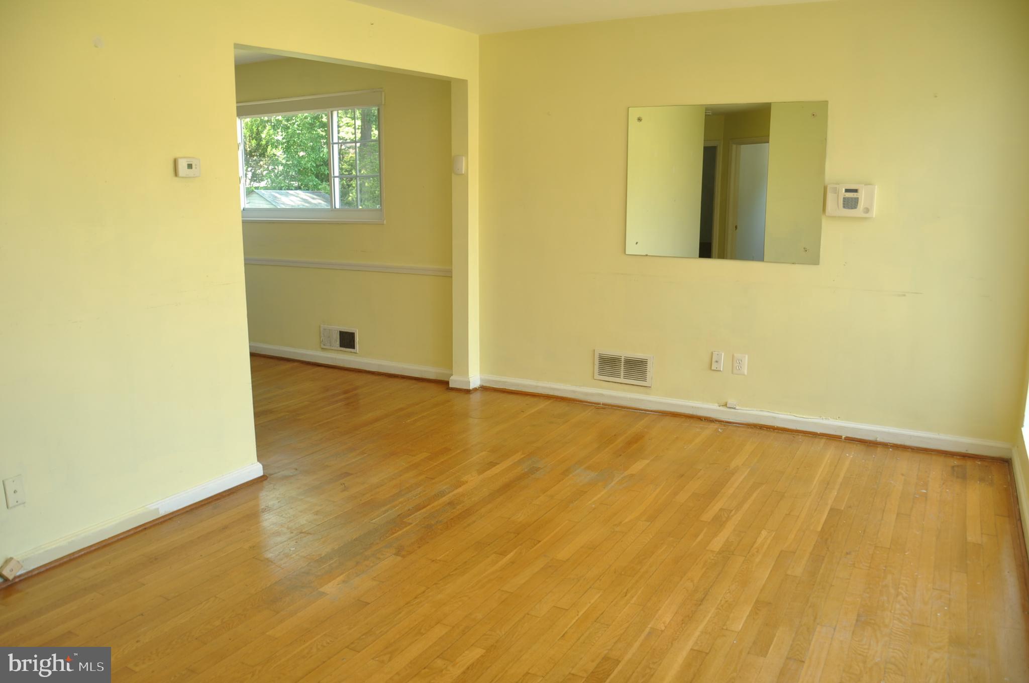 11712 Veirs Mill Road Silver Spring, MD 20902 - Photo 4 of 32