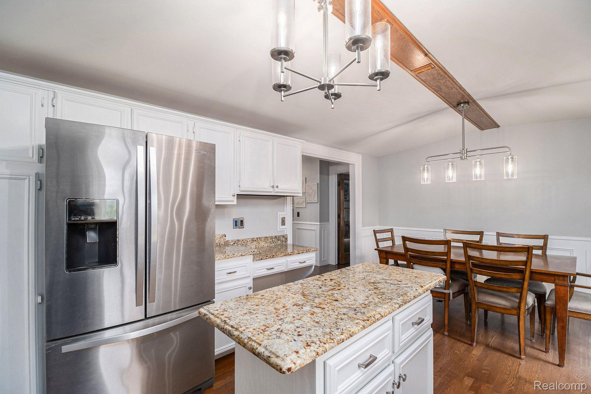 2151 Kennedy Drive Rochester, MI 48309 - Photo 7 of 39 Kitchen to Breakfast Nook