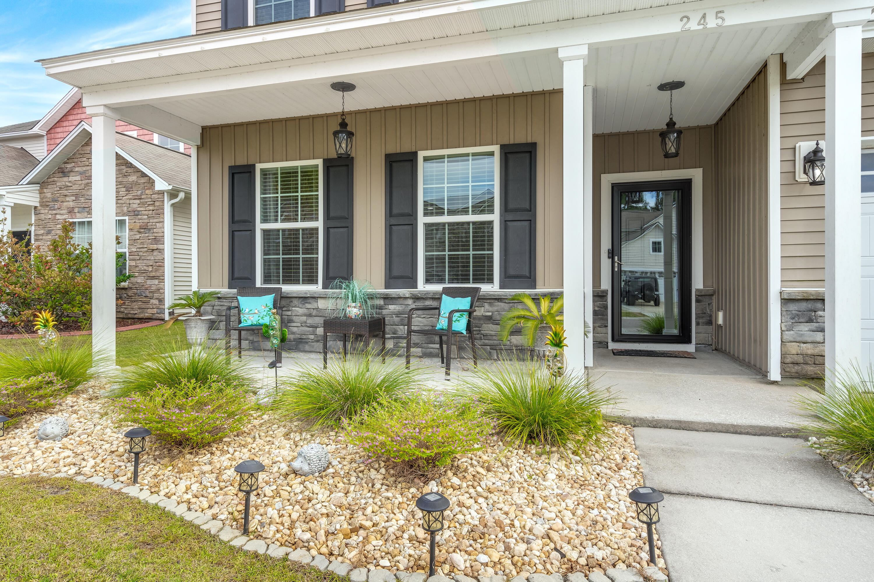 245 Decatur Drive Summerville, SC 29486 - Photo 3 of 40 3