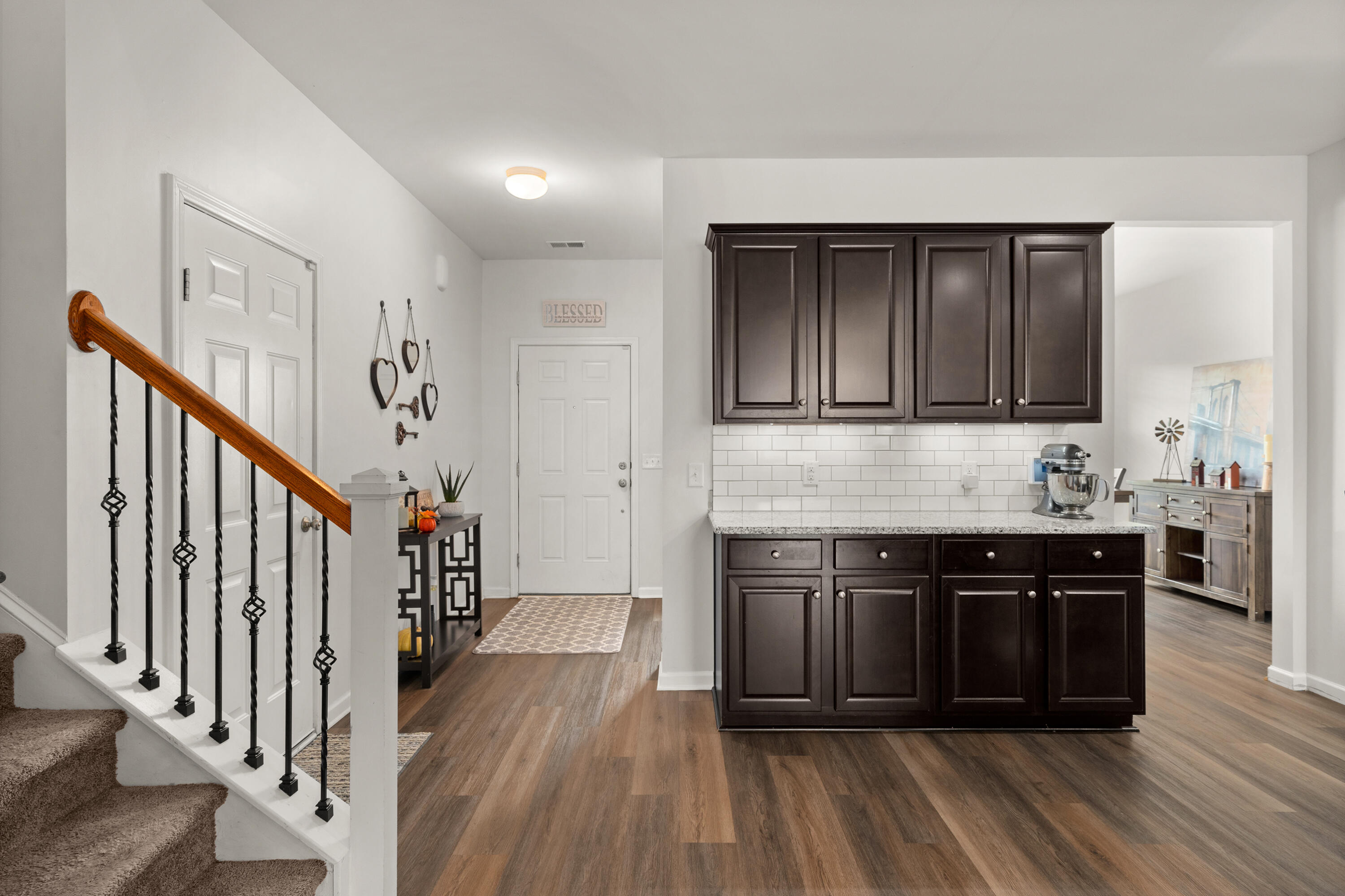 245 Decatur Drive Summerville, SC 29486 - Photo 4 of 40 4