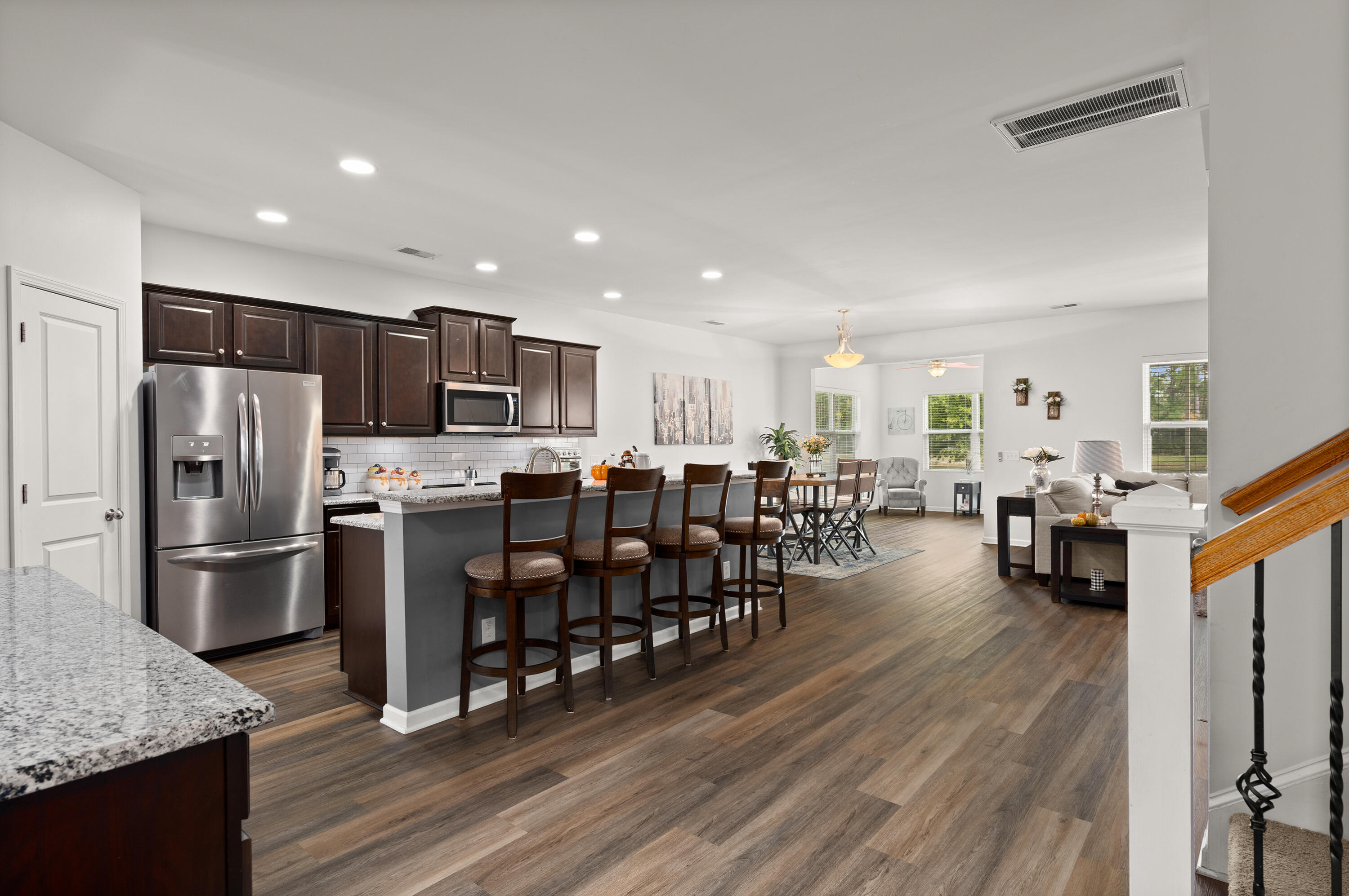 245 Decatur Drive Summerville, SC 29486 - Photo 7 of 40 7