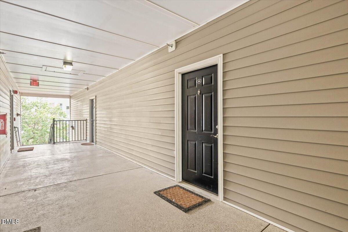 2610 Oldgate Drive, Unit 304 Raleigh, NC 27604 - Photo 3 of 17 20-2610 Oldgate-20