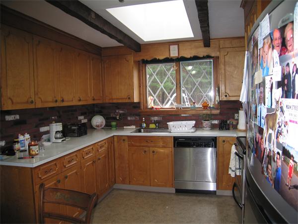 58 Parmenter Road Hudson, MA 01749 - Photo 4 of 17 Gallery Image 4