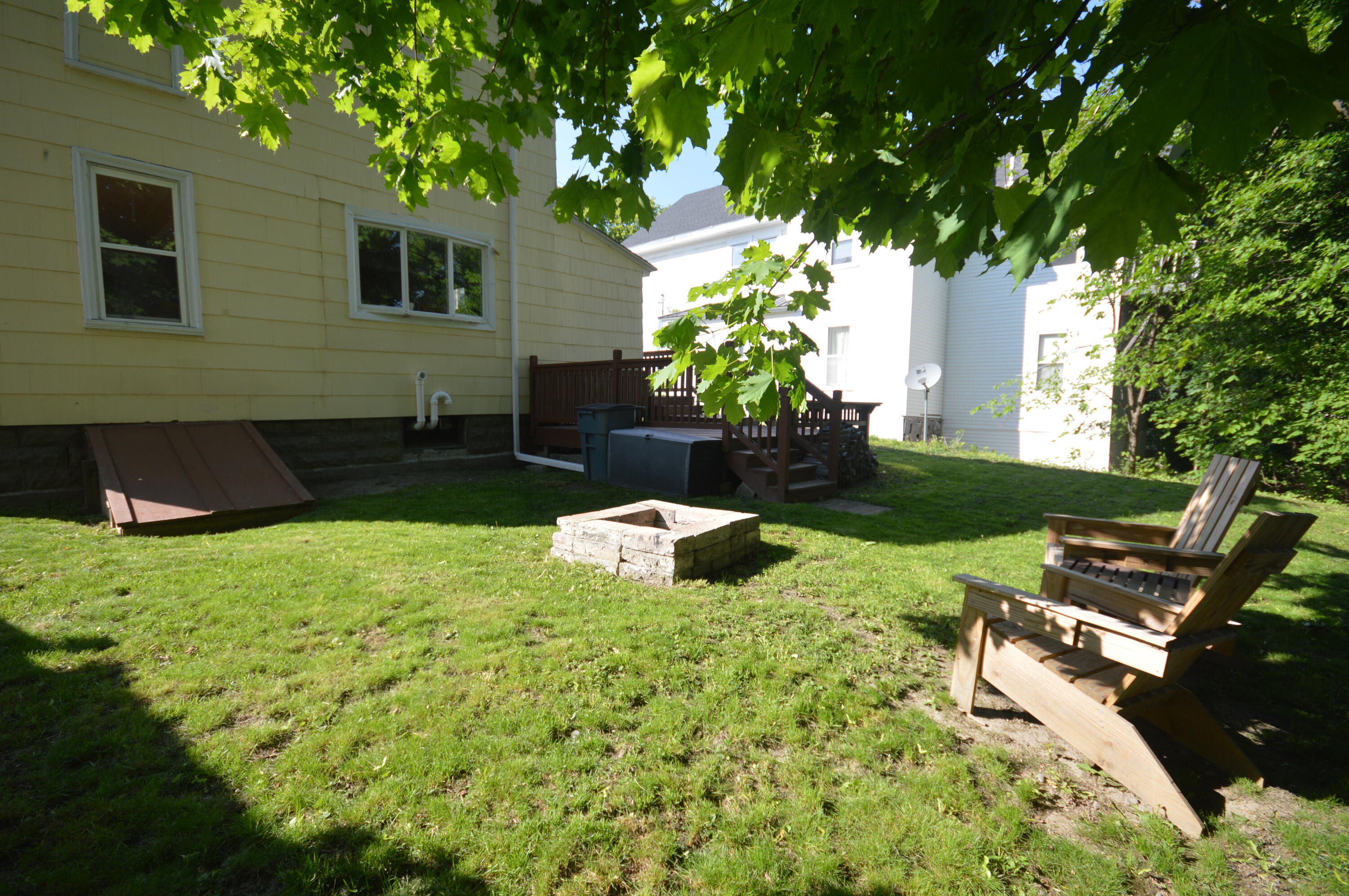 71 Division Street Bangor, ME 04401 - Photo 6 of 36 DSC_0008