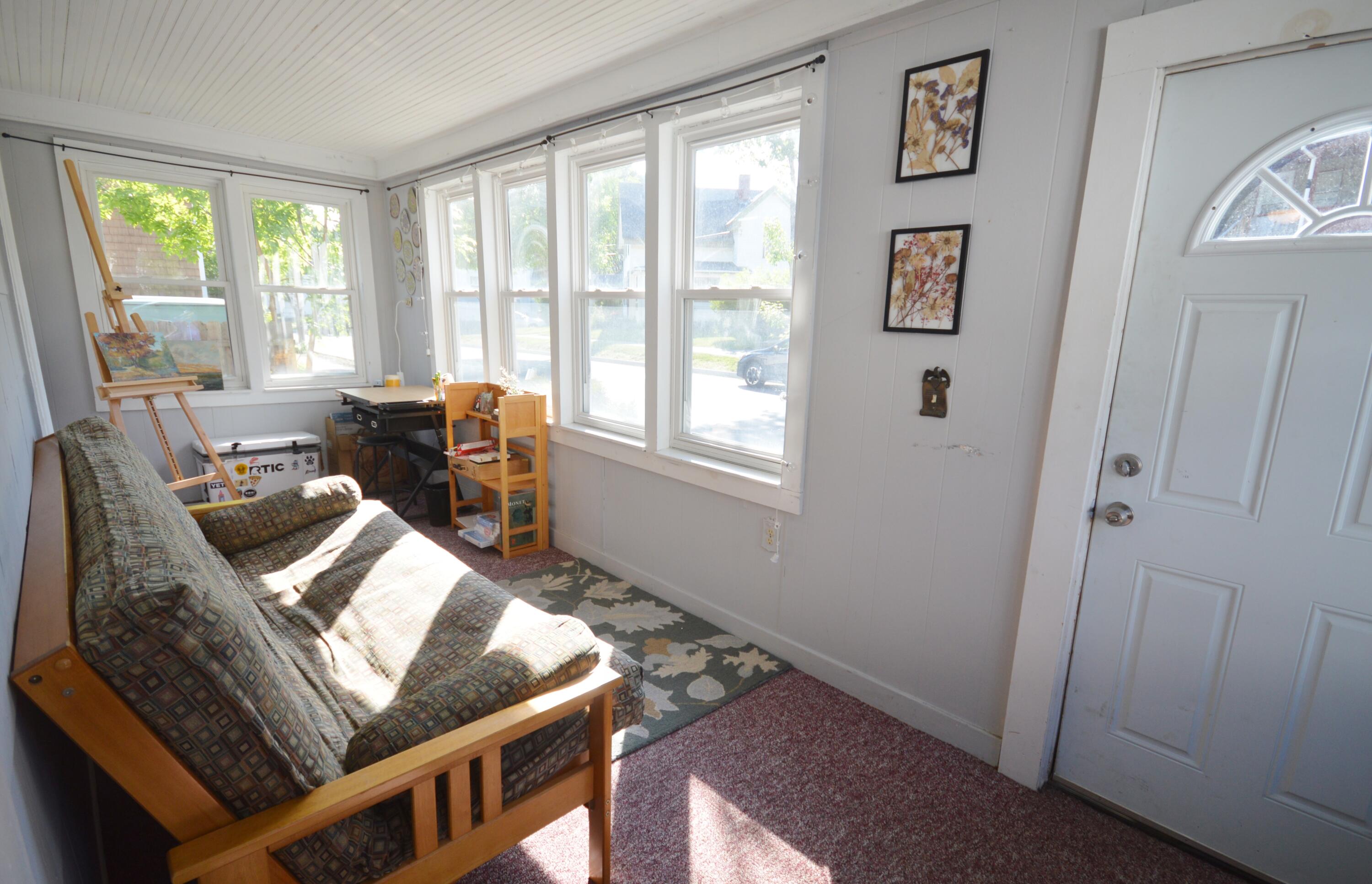 71 Division Street Bangor, ME 04401 - Photo 7 of 36 DSC_0026