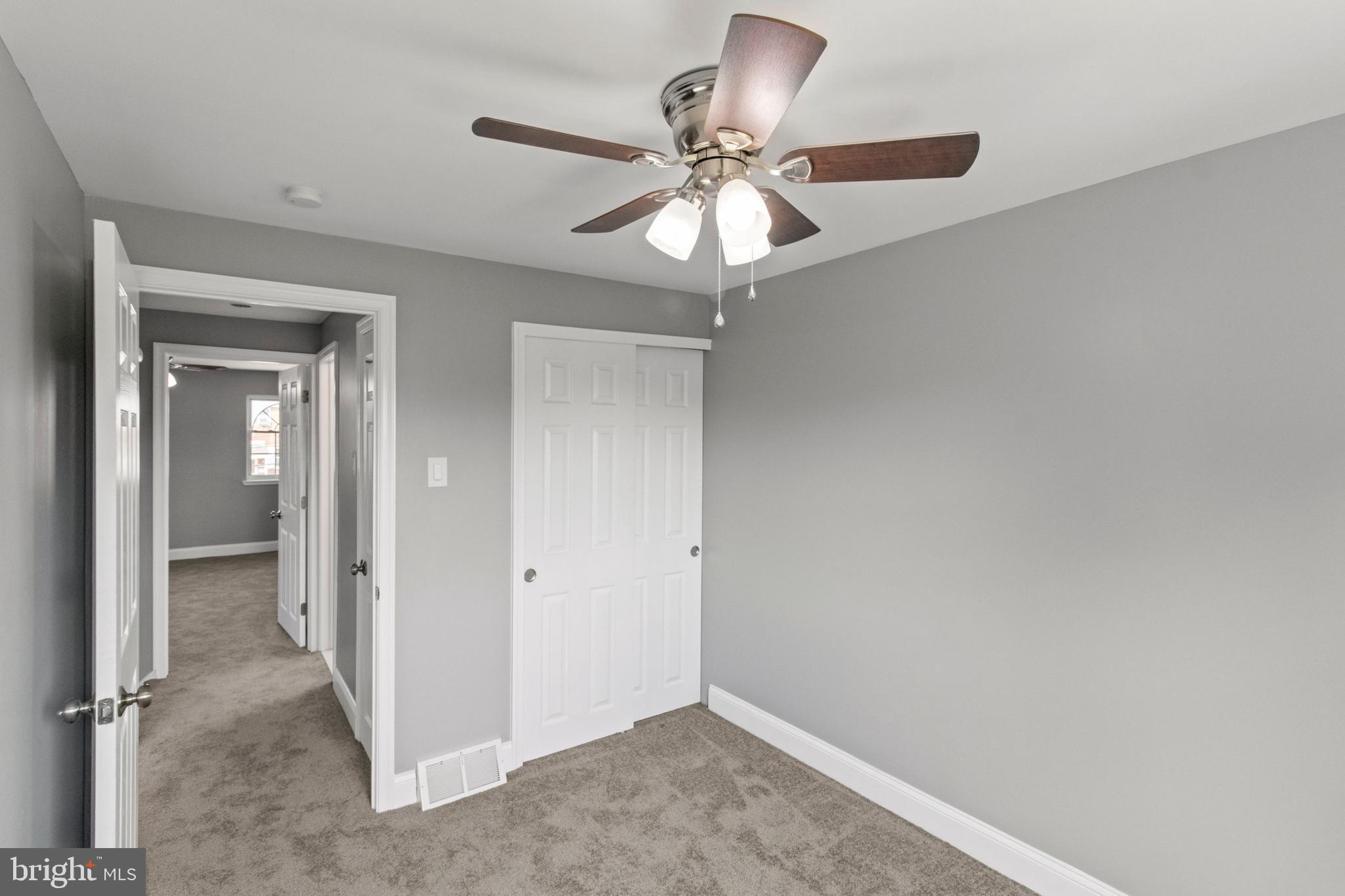12822 Medford Road Philadelphia, PA 19154 - Photo 26 of 31