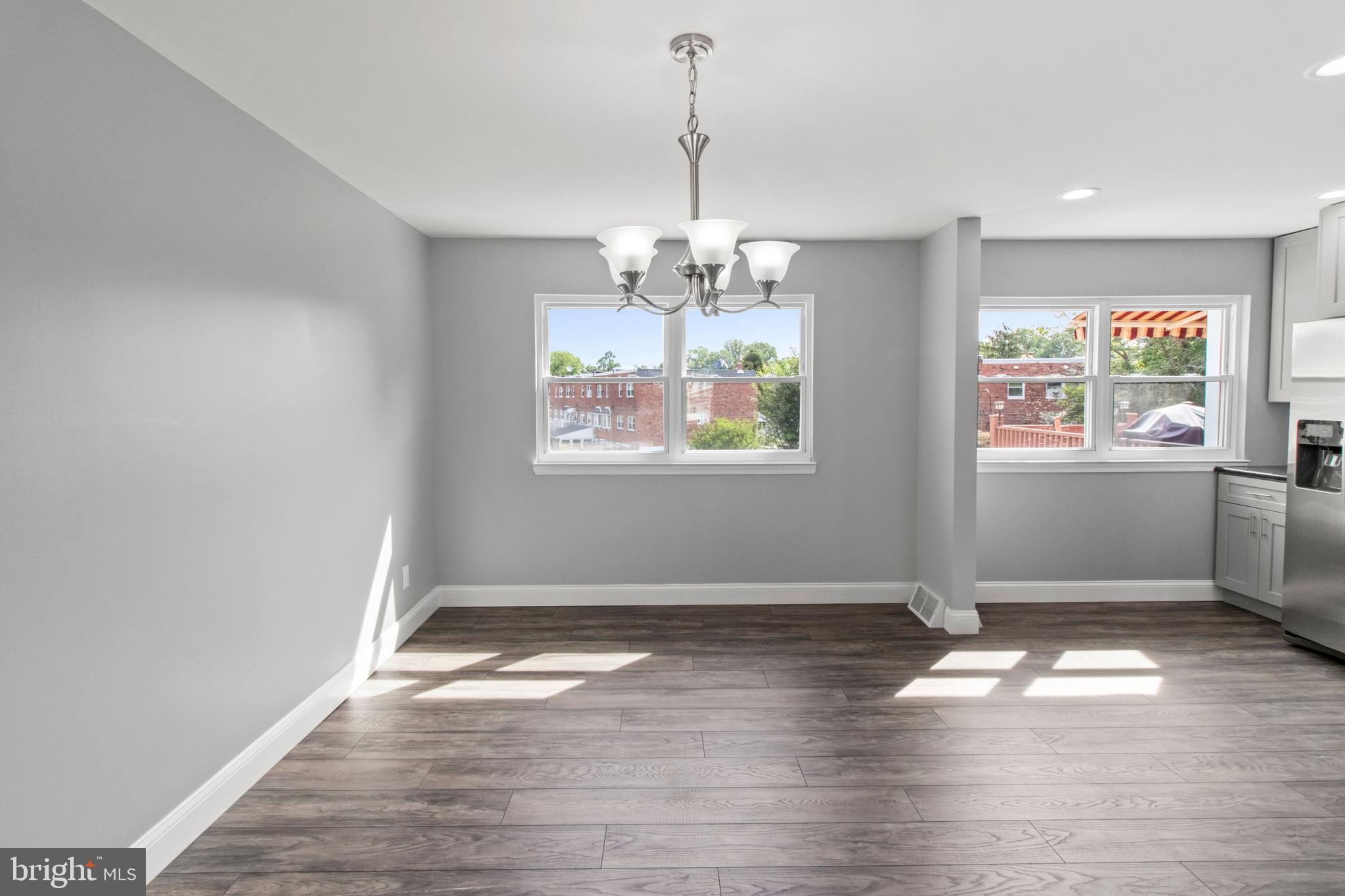 12822 Medford Road Philadelphia, PA 19154 - Photo 6 of 31