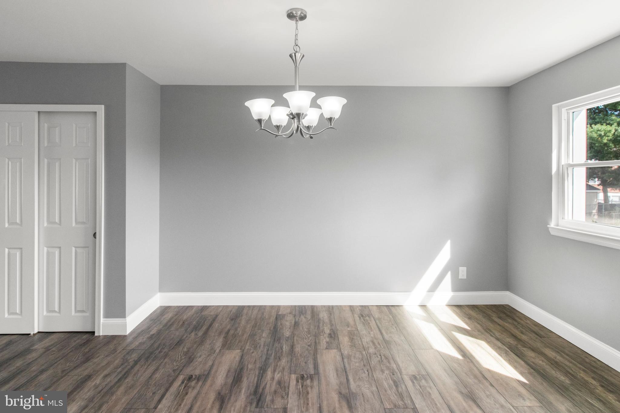 12822 Medford Road Philadelphia, PA 19154 - Photo 10 of 31