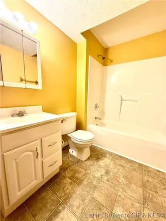 $349,900 | 406 Crest Way Drive, Henryville, IN 47126