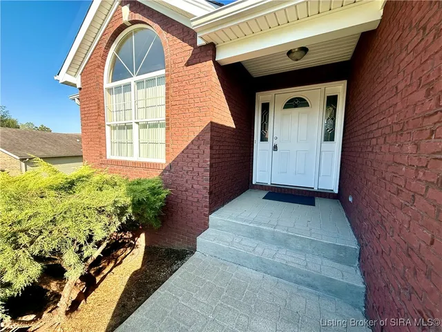 $349,900 | 406 Crest Way Drive, Henryville, IN 47126