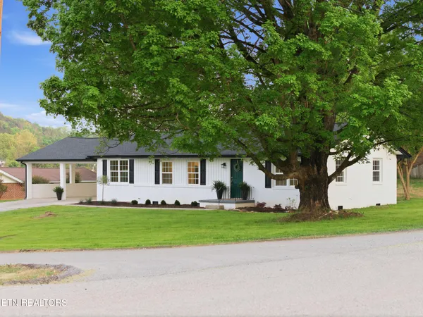 $299,000 | 415 Gate Street, Jefferson City, TN 37760