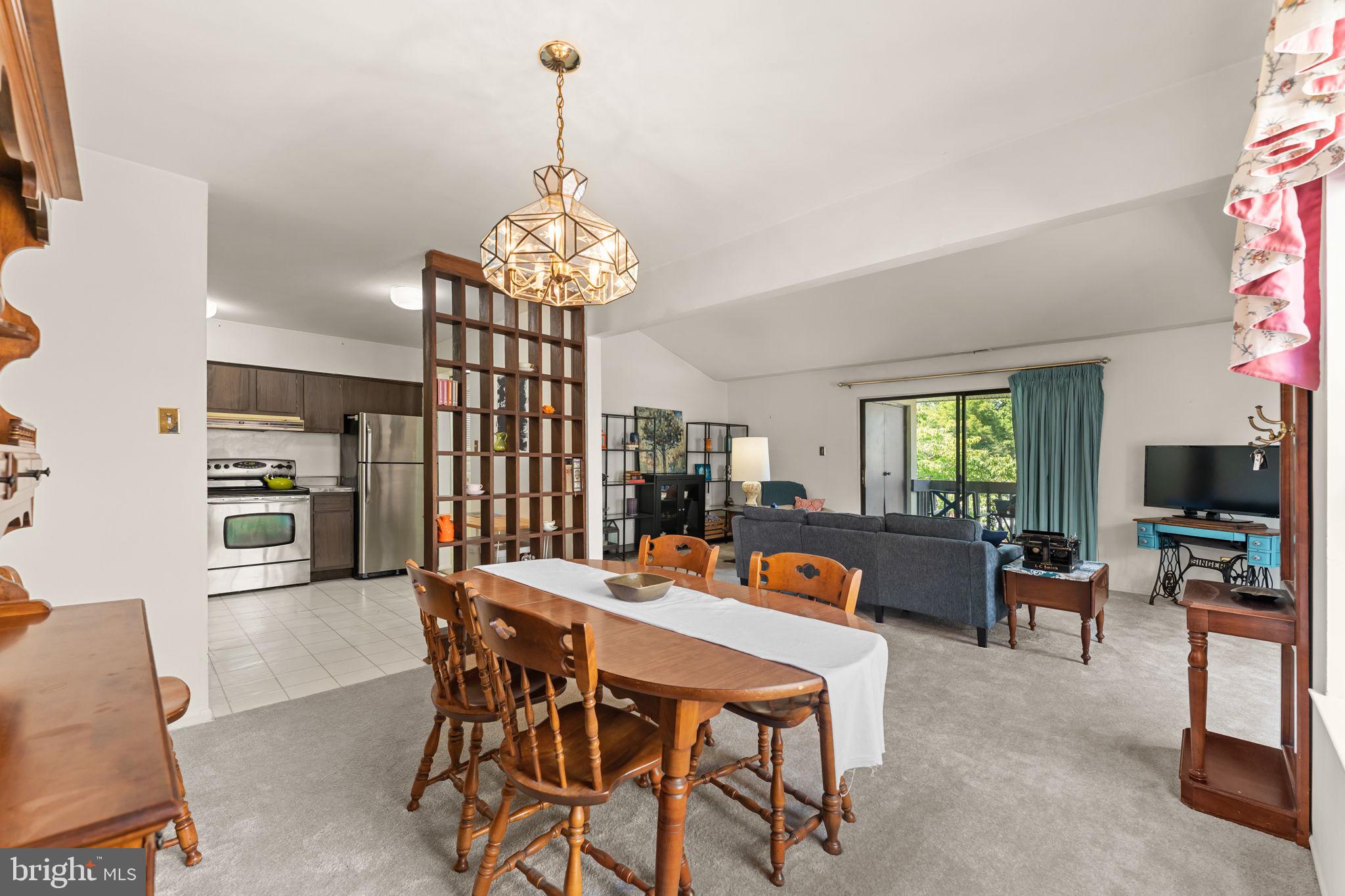108 Raintree Lane, Unit 108 Malvern, PA 19355 - Photo 9 of 27 Dining room to kitchen.