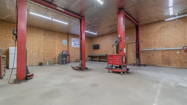 $325,000 | 8790 Highway 35, Monterey, IN 46960