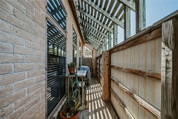 $259,900 | 39 Rock Creek Drive, Unit 39, Corpus Christi, TX 78412