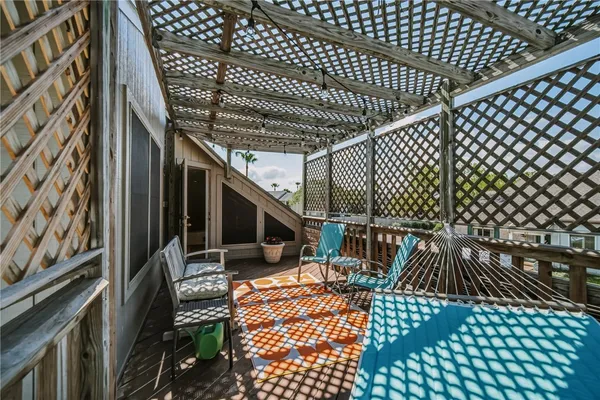 $259,900 | 39 Rock Creek Drive, Unit 39, Corpus Christi, TX 78412