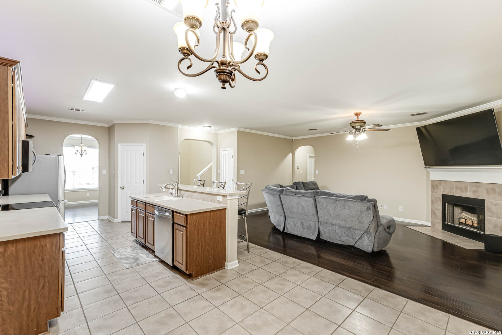 815 Point Valley San Antonio, TX 78253 - Photo 12 of 32