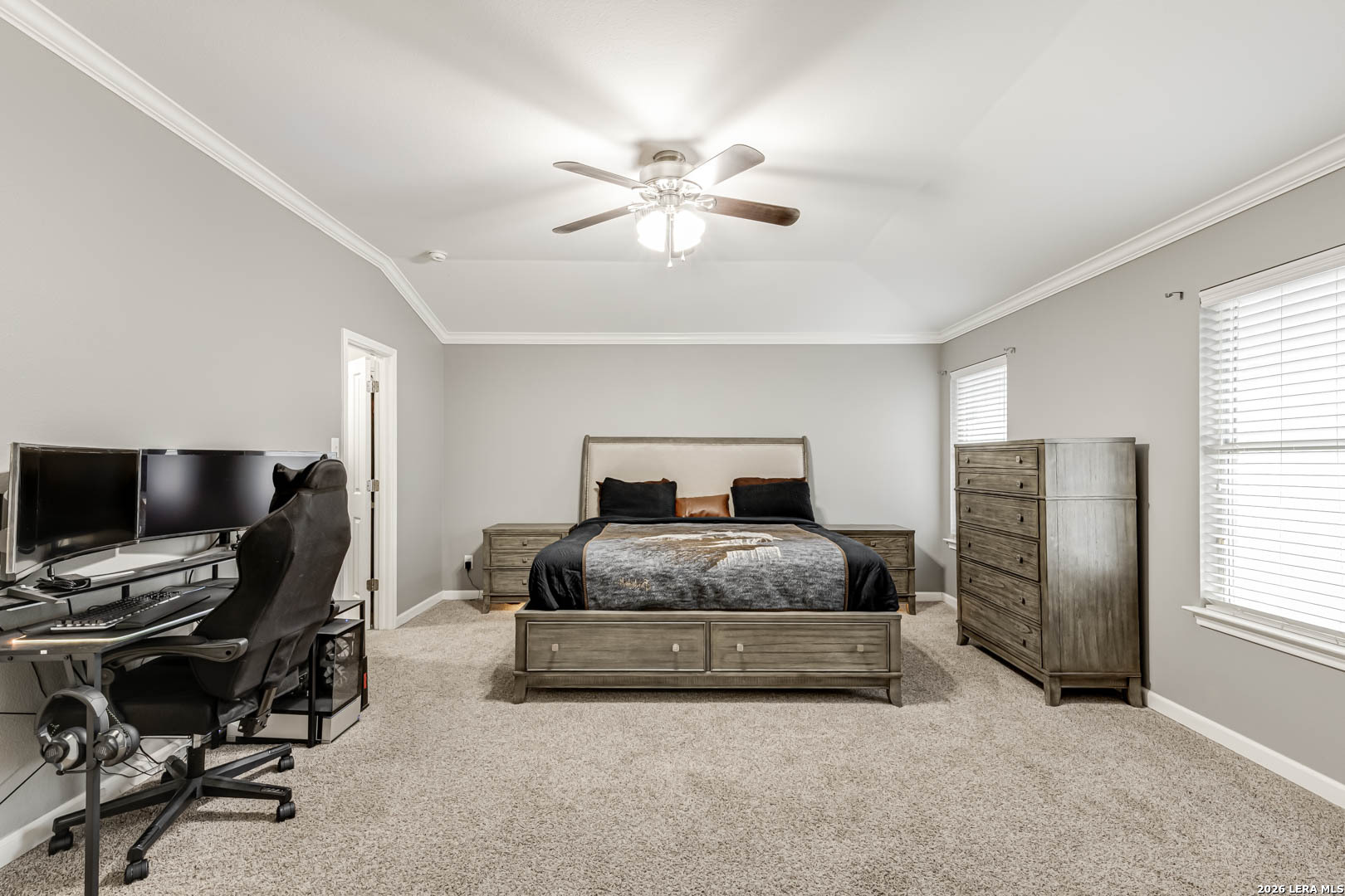 815 Point Valley San Antonio, TX 78253 - Photo 16 of 32