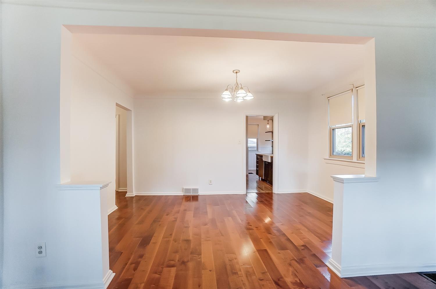 8557 Plainfield Road Cincinnati, OH 45236 - Photo 8 of 44 Gallery Image 8