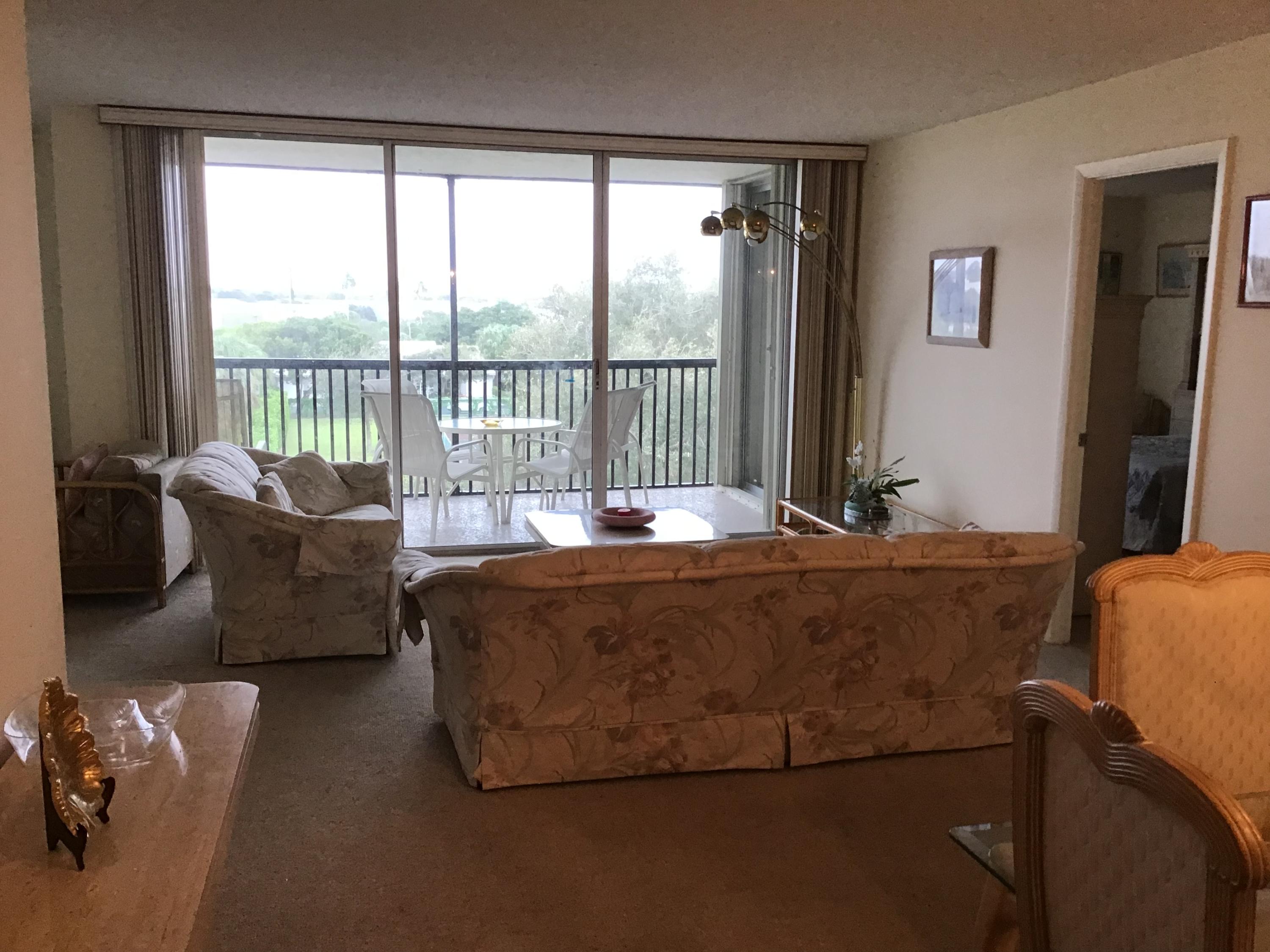 5260 Northwest 2nd Avenue, Unit PH502 Boca Raton, FL 33487 - Photo 22 of 31 5C6C5559-7DA1-4F32-A69C-2DD9CA7345AA