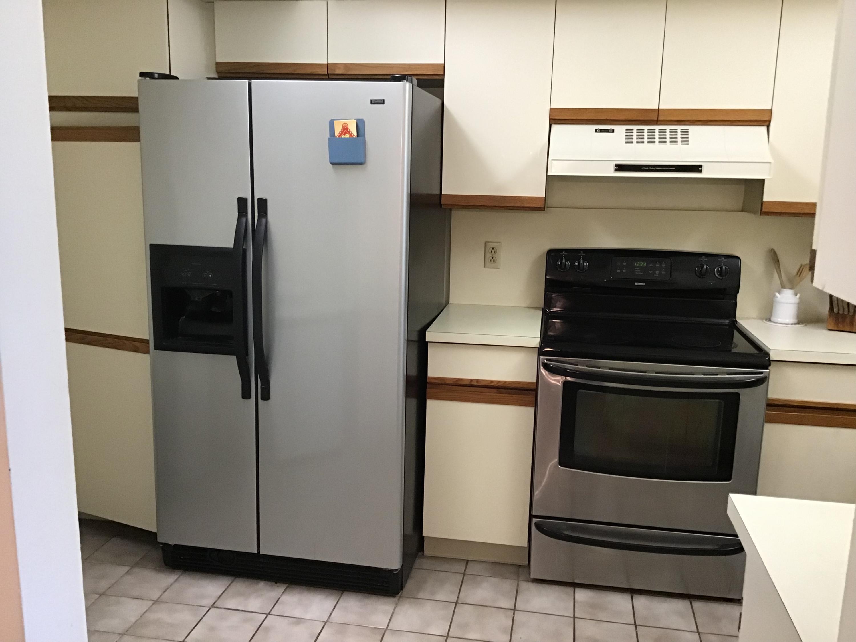 5260 Northwest 2nd Avenue, Unit PH502 Boca Raton, FL 33487 - Photo 23 of 31 E1C3759A-87B3-4082-8B55-C142CD8270B5