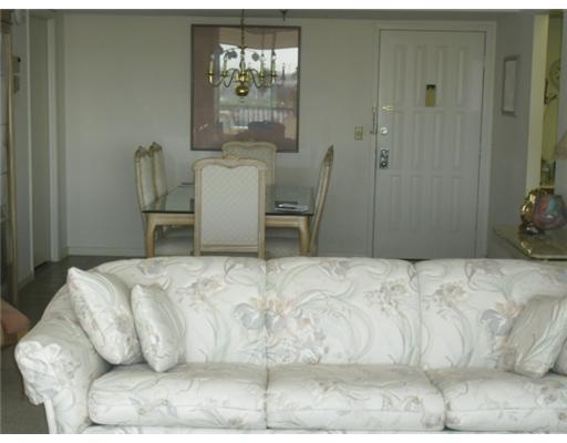 5260 Northwest 2nd Avenue, Unit PH502 Boca Raton, FL 33487 - Photo 9 of 31 20130320085518387625000000-o