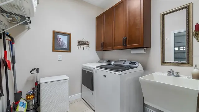 a view of a storage & utility room