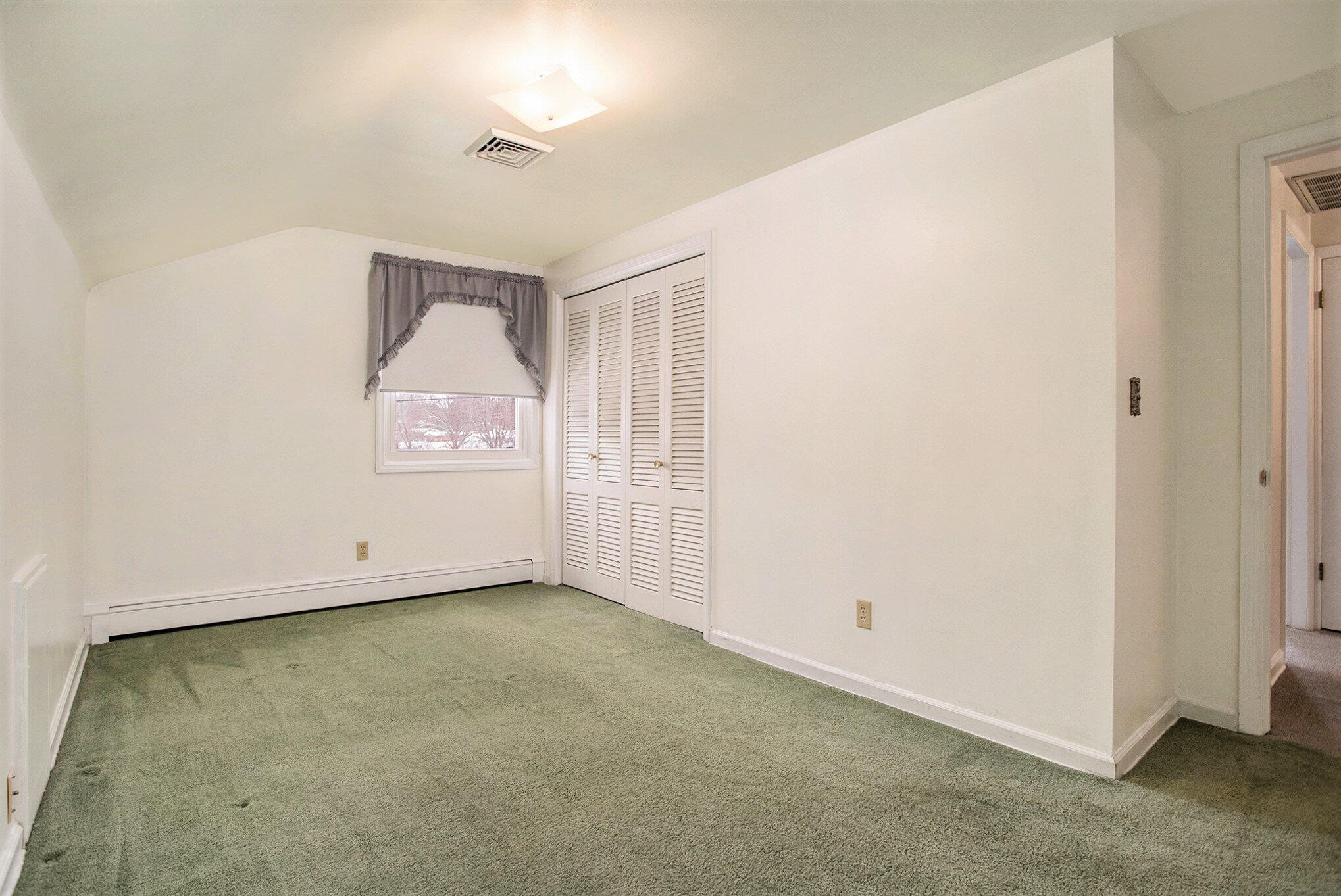 632 East Minges Road Battle Creek, MI 49015 - Photo 25 of 41 023_632_e_minges_rd_battle_creek_mi_4901