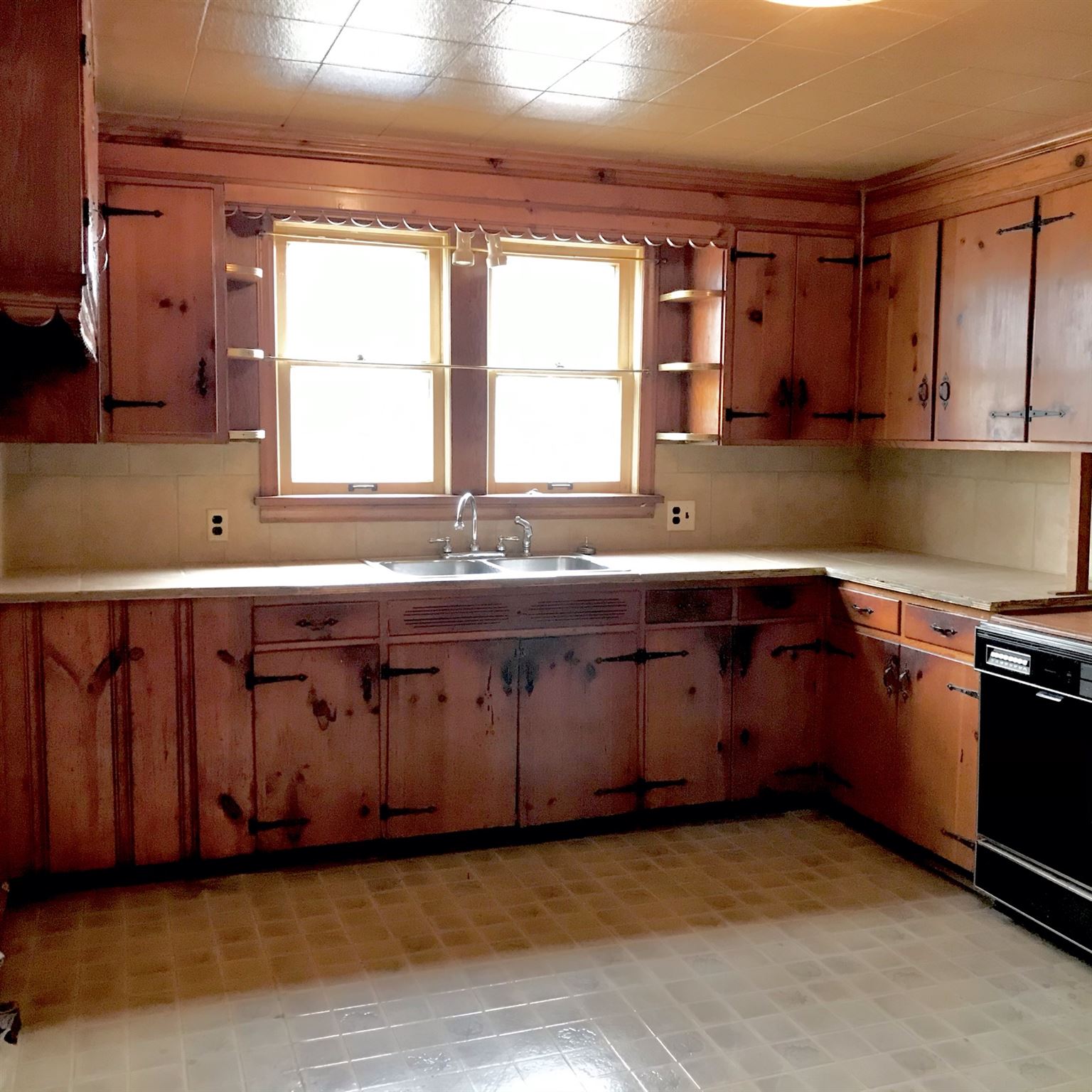 1125 Madison Street Rochester, IN 46975 - Photo 7 of 22