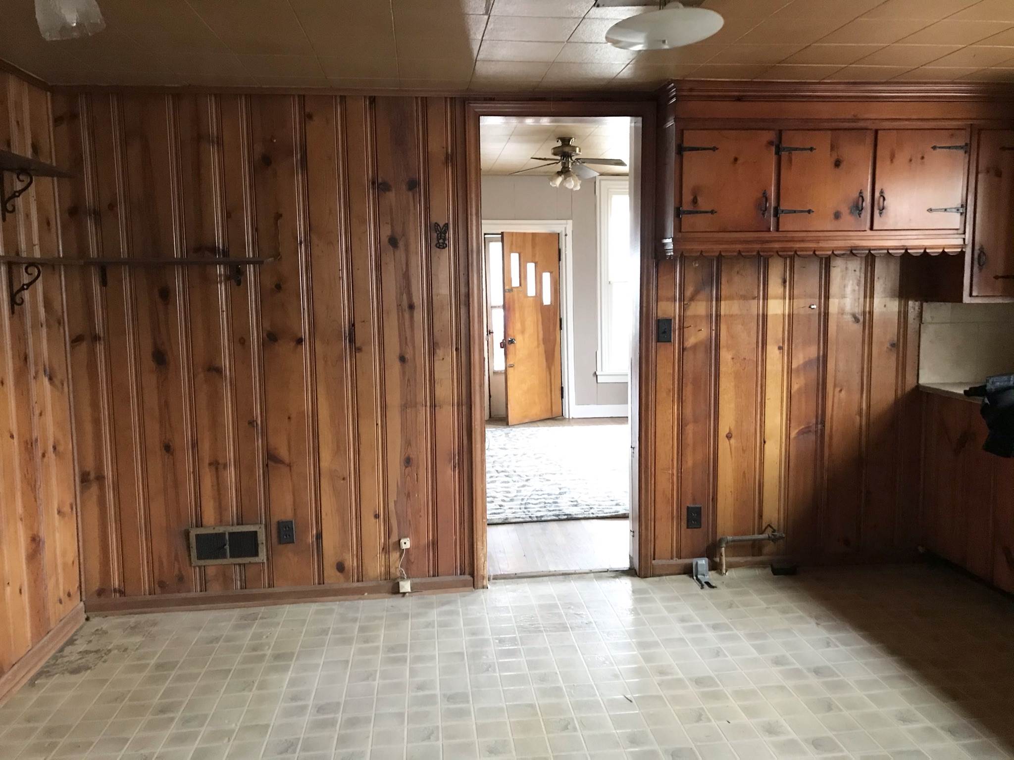1125 Madison Street Rochester, IN 46975 - Photo 10 of 22