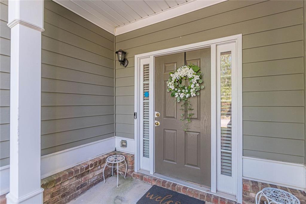 7640 Rutgers Circle Fairburn, GA 30213 - Photo 3 of 46