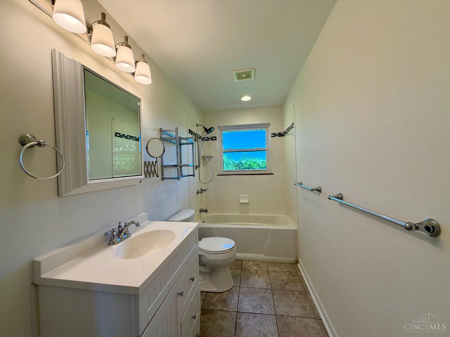 7350 Barret Road West Chester, OH 45069 - Photo 34 of 54