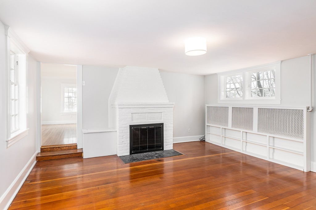 92 Farmers Row Groton, MA 01450 - Photo 16 of 30