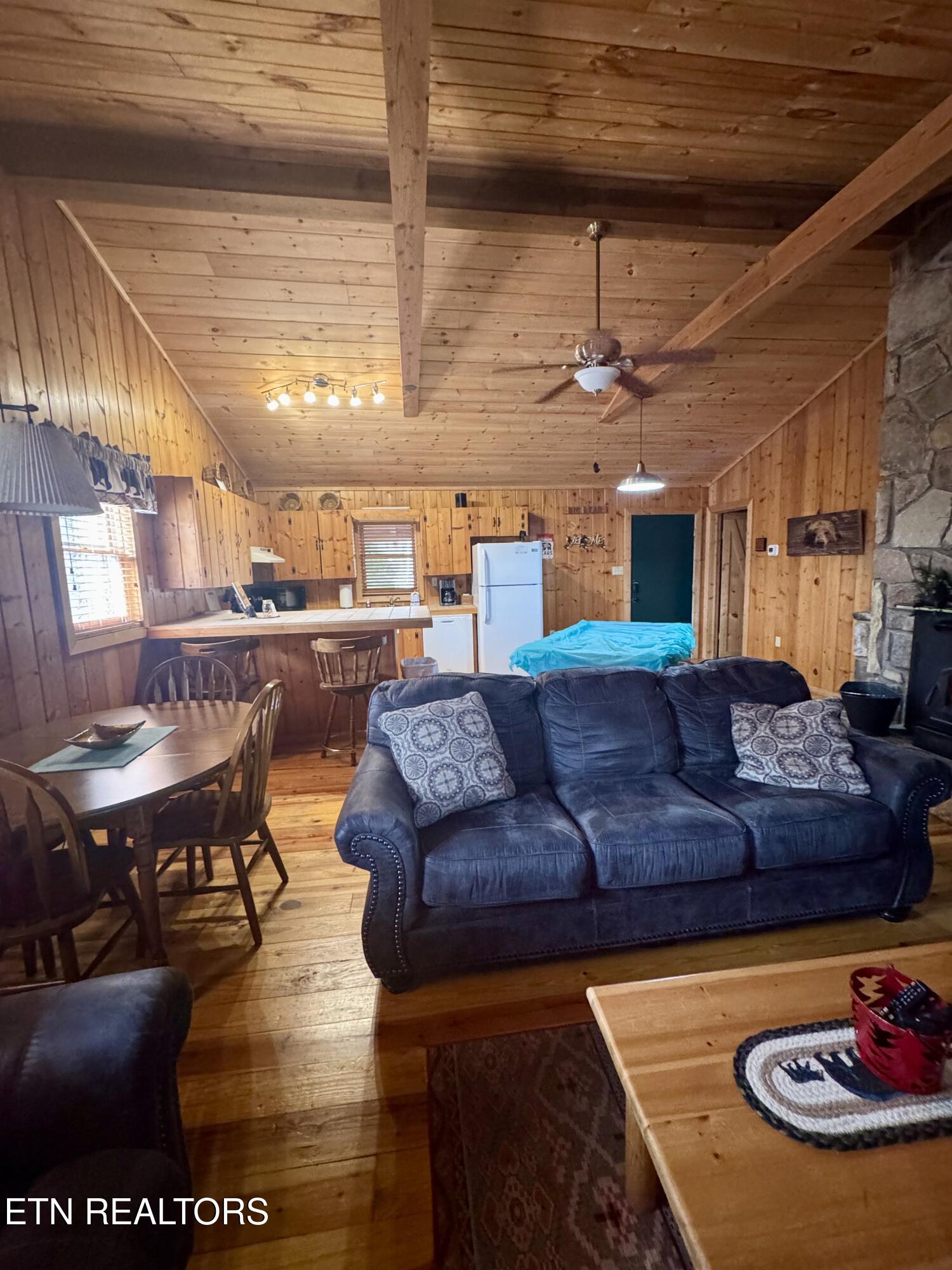 2950 Grassy Branch Loop Sevierville, TN 37876 - Photo 4 of 31 IMG_2996