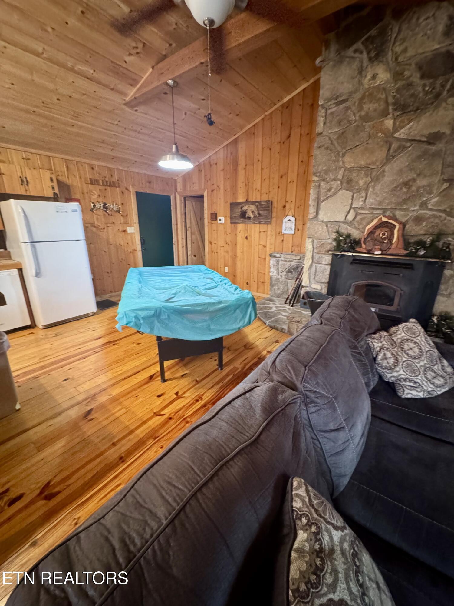 2950 Grassy Branch Loop Sevierville, TN 37876 - Photo 8 of 31 IMG_3001