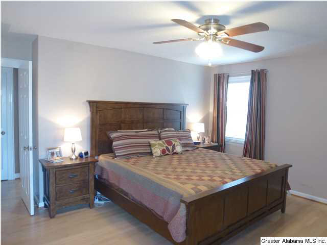 229 Tradewinds Circle Alabaster, AL 35007 - Photo 9 of 23