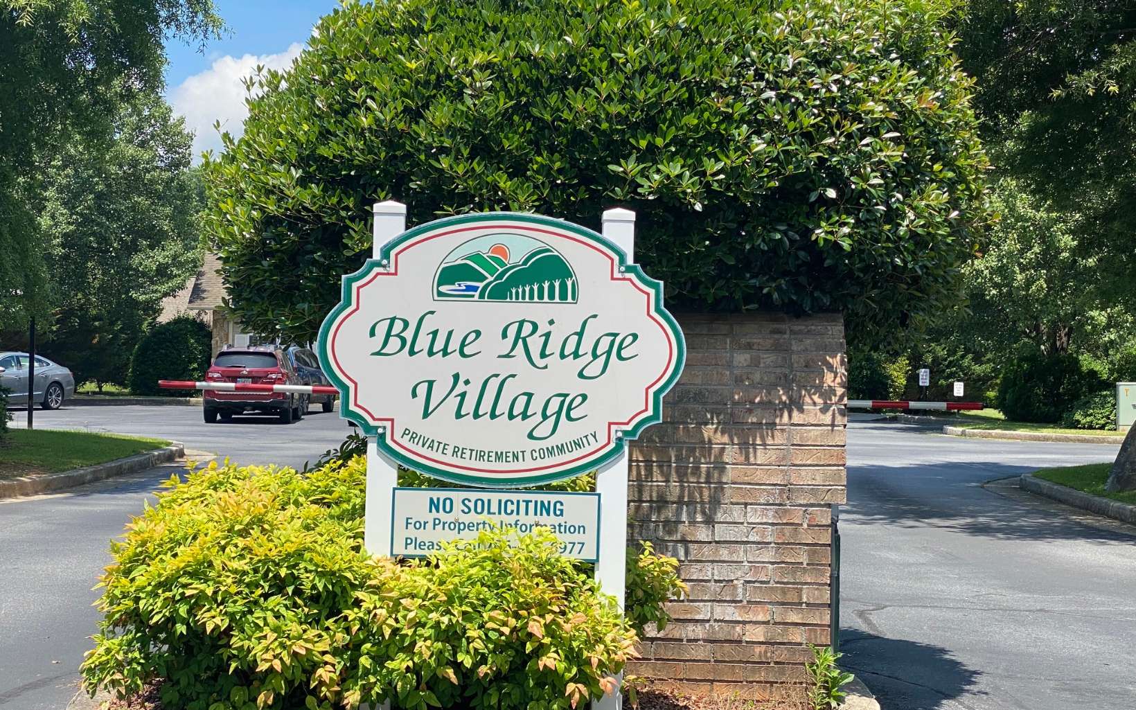 94 Blue Ridge Village Blue Ridge, GA 30513 - Photo 2 of 6 Additional View