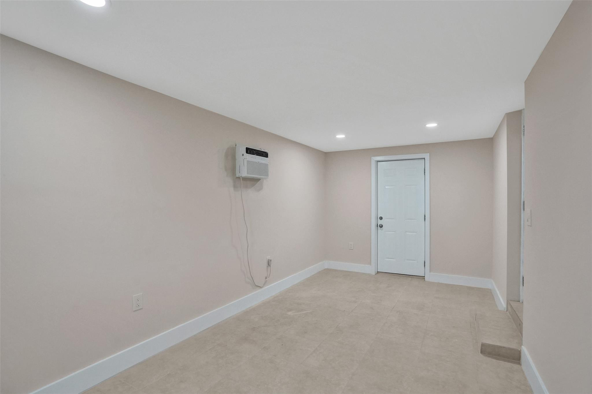 5903 McKinley Street Hollywood, FL 33021 - Photo 17 of 41 Photo 17