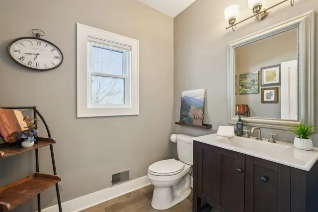 $1,165,000 | W331N3460 Maplewood Road, Nashotah, WI 53058