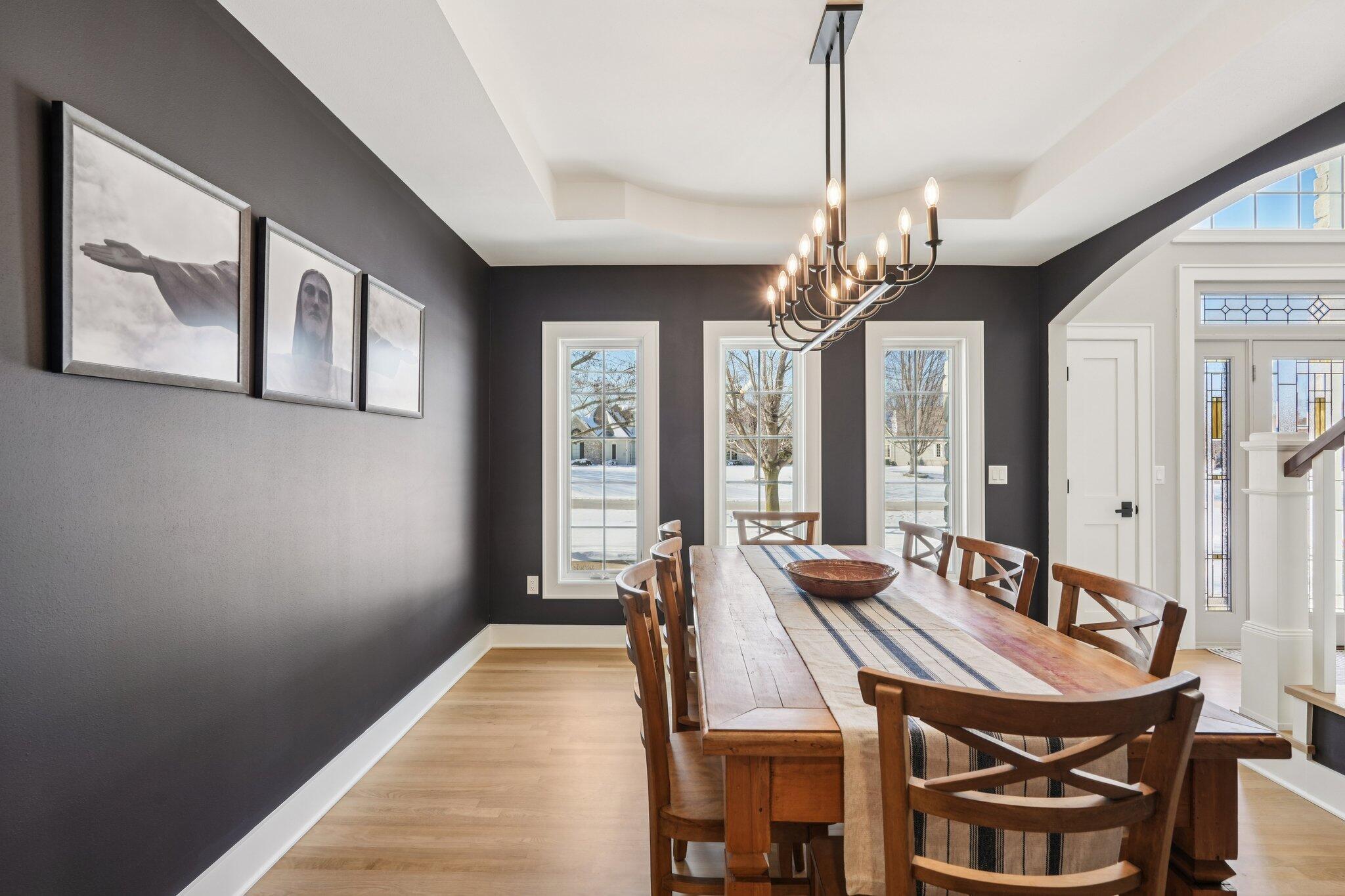W331N3460 Maplewood Road Nashotah, WI 53058 - Photo 30 of 78 Dining room with coved ceiling