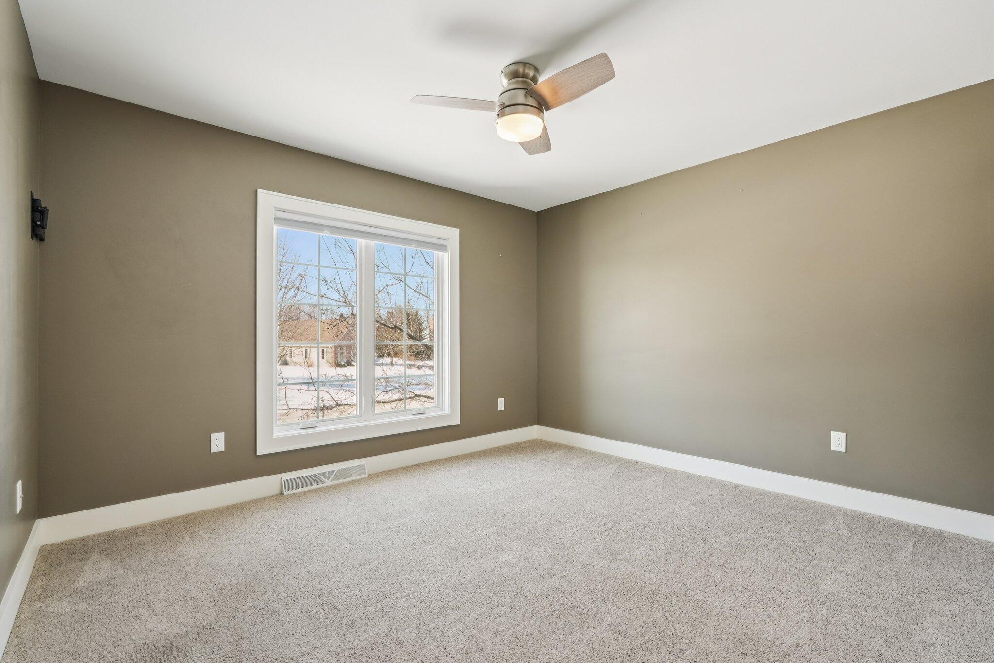 W331N3460 Maplewood Road Nashotah, WI 53058 - Photo 35 of 78 Bedroom 1