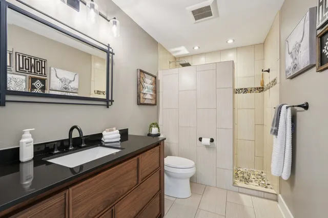 $1,165,000 | W331N3460 Maplewood Road, Nashotah, WI 53058