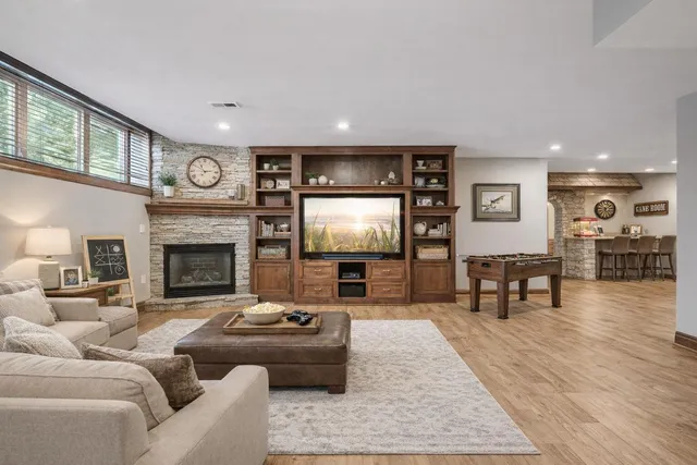 $1,165,000 | W331N3460 Maplewood Road, Nashotah, WI 53058