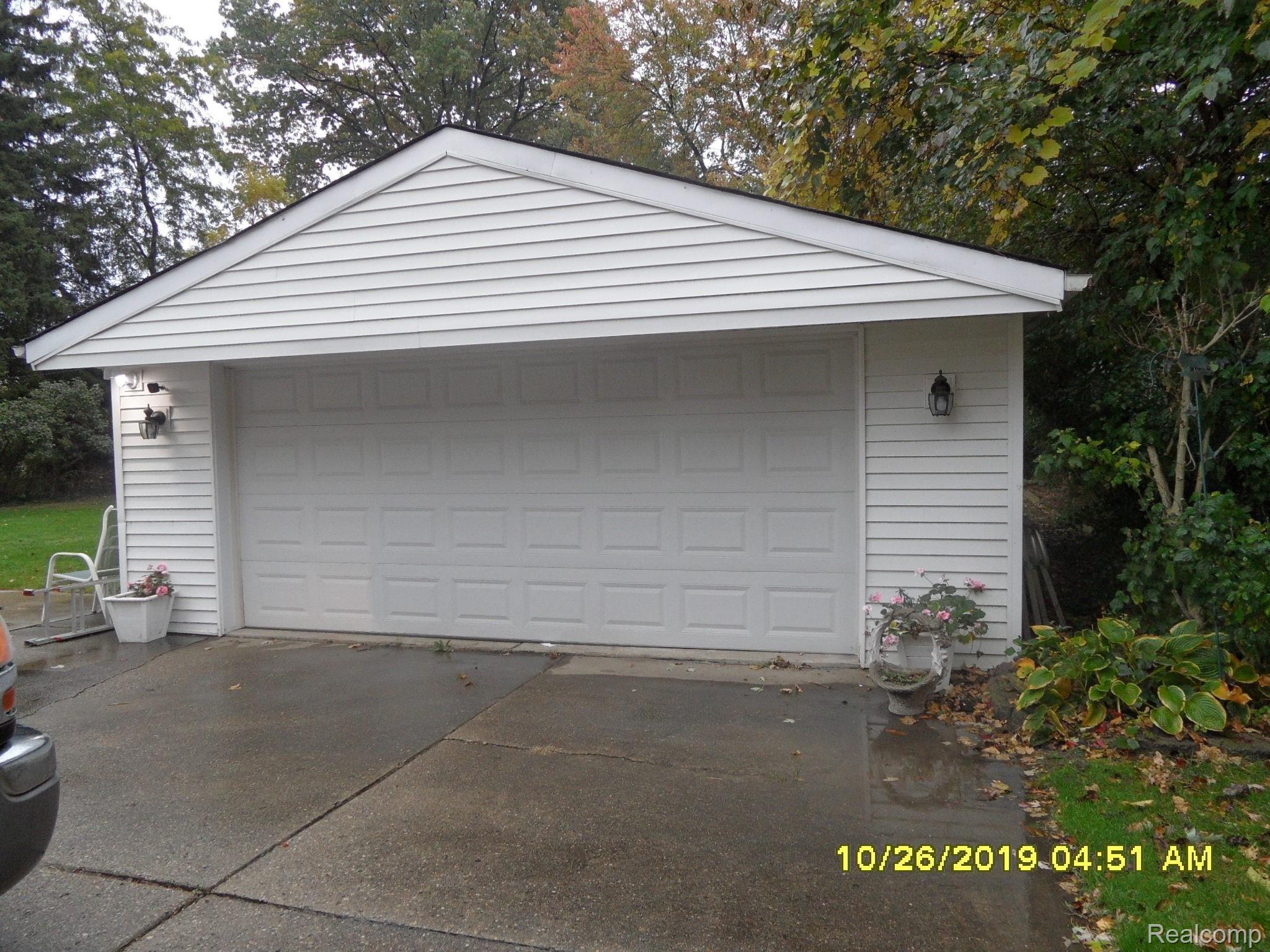283 Riverside Drive Clinton Township, MI 48036 - Photo 6 of 29 SAM_0365.JPG