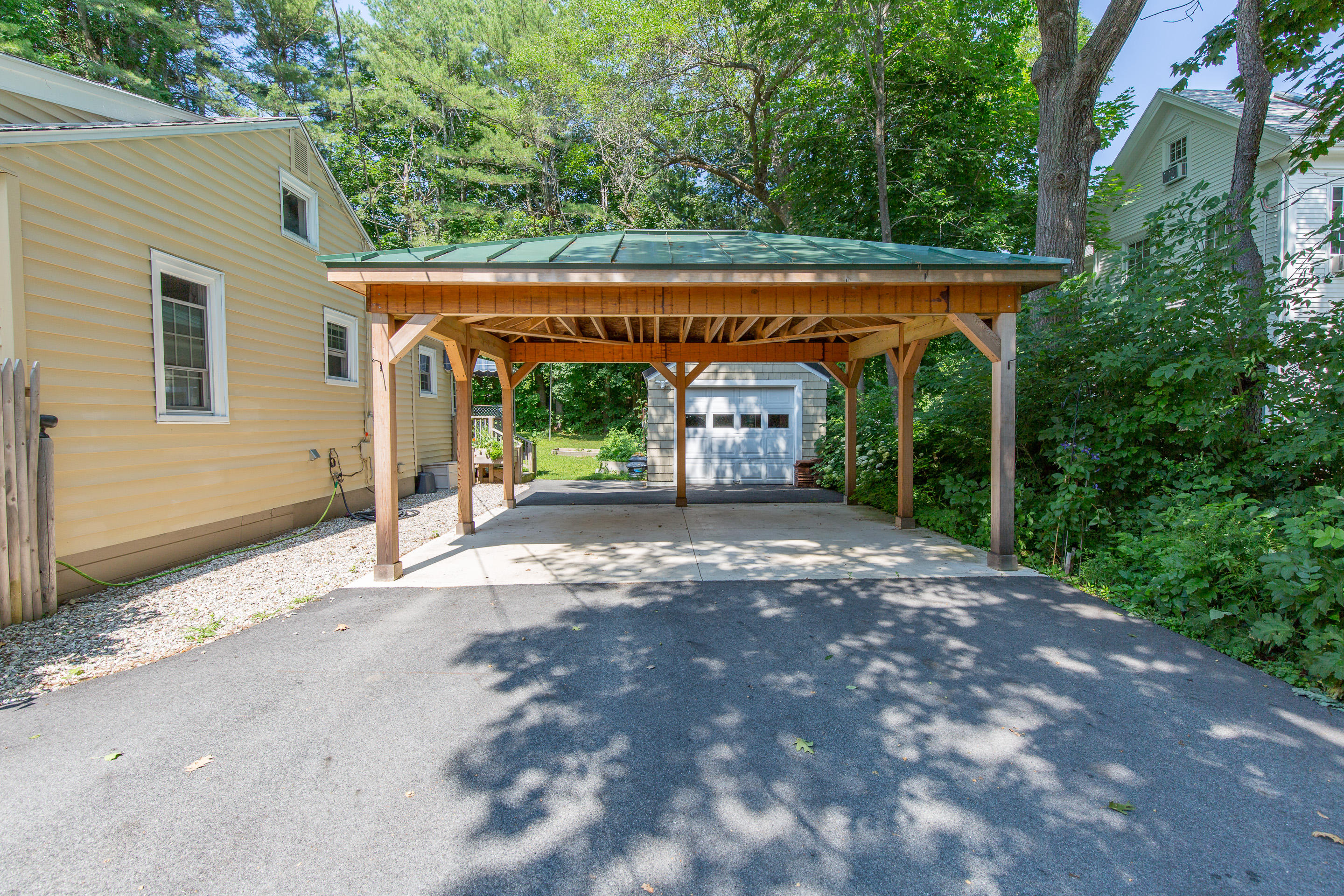 21 Hummingbird Lane Freeport, ME 04032 - Photo 30 of 31 21 Park St