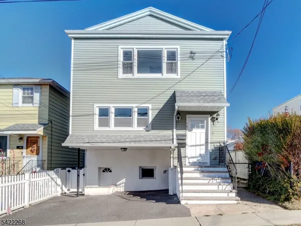 $3,300 | 156 Crystal Street, North Arlington, NJ 07031