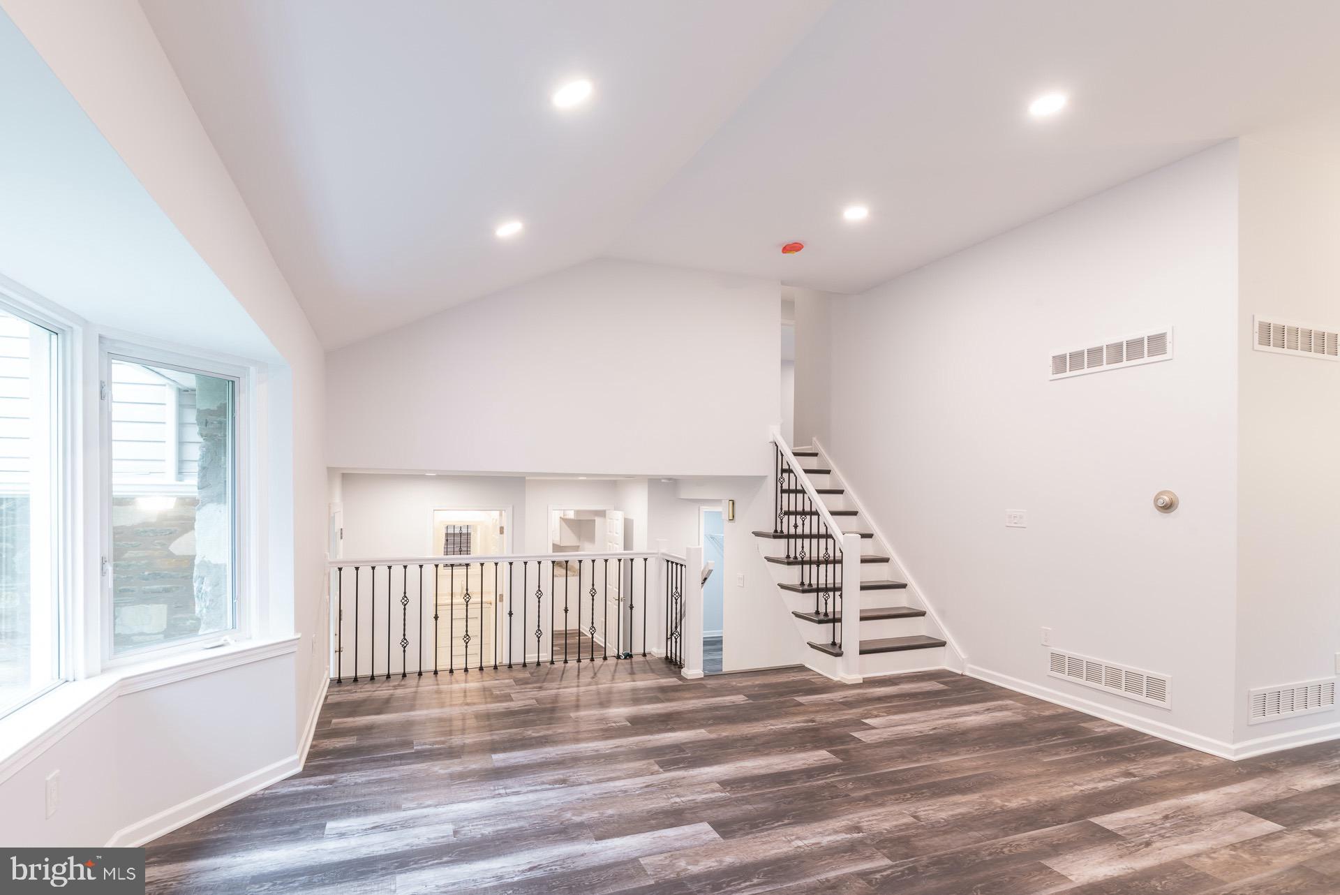 639 Welsh Road Philadelphia, PA 19115 - Photo 13 of 49 Den - Level 1